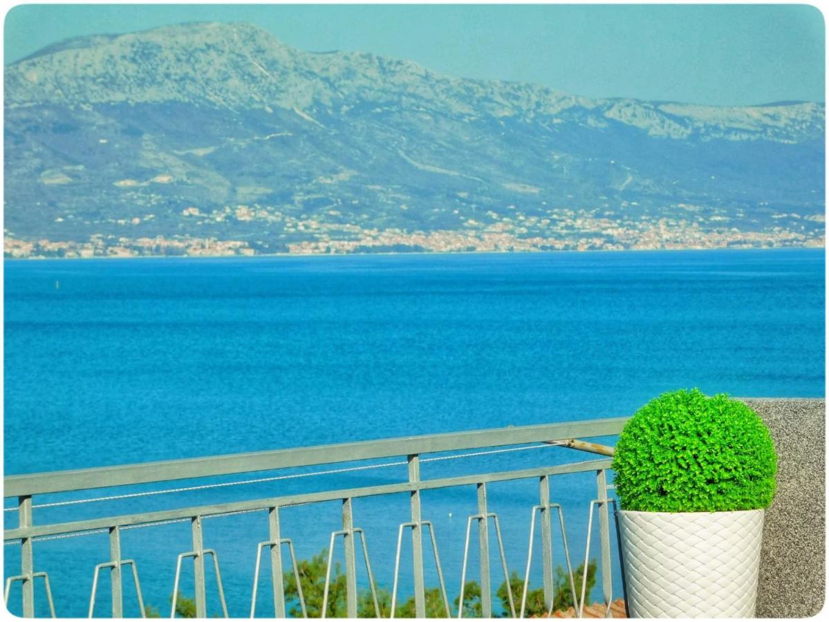 Littlevenice Appartme 50M From Sea Trogir Exterior photo
